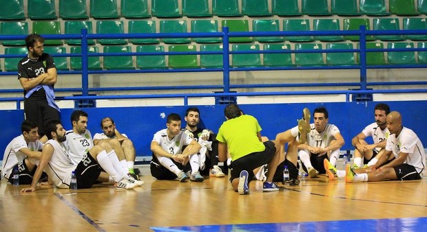 AEK FUTSAL: Καλή εμφάνιση και ισοπαλία 3-3 με Ομόνοια