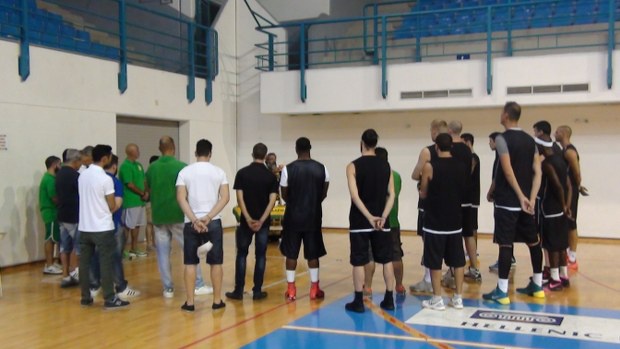 Επίσημο ξεκίνημα και αγιασμός για την Πετρολίνα ΑΕΚ