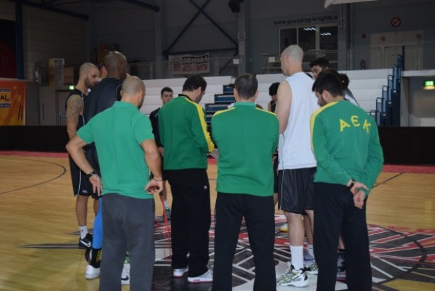 Πετρολίνα ΑΕΚ: Απογευματινή προπόνηση στο Γκέσινγκ Πετρολίνα ΑΕΚ: Απογευματινή προπόνηση στο Γκέσινγκ