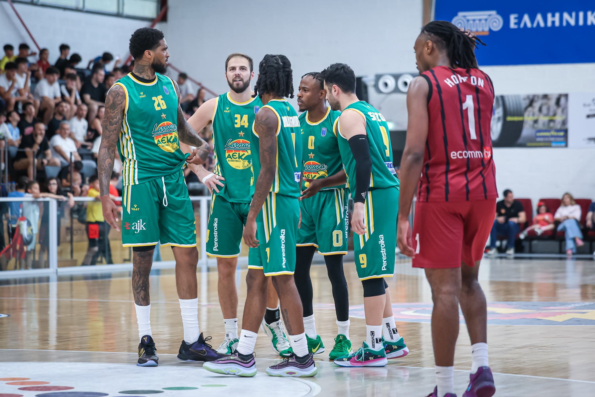 Κεραυνός Στροβόλου-Πετρολίνα ΑΕΚ 83-87