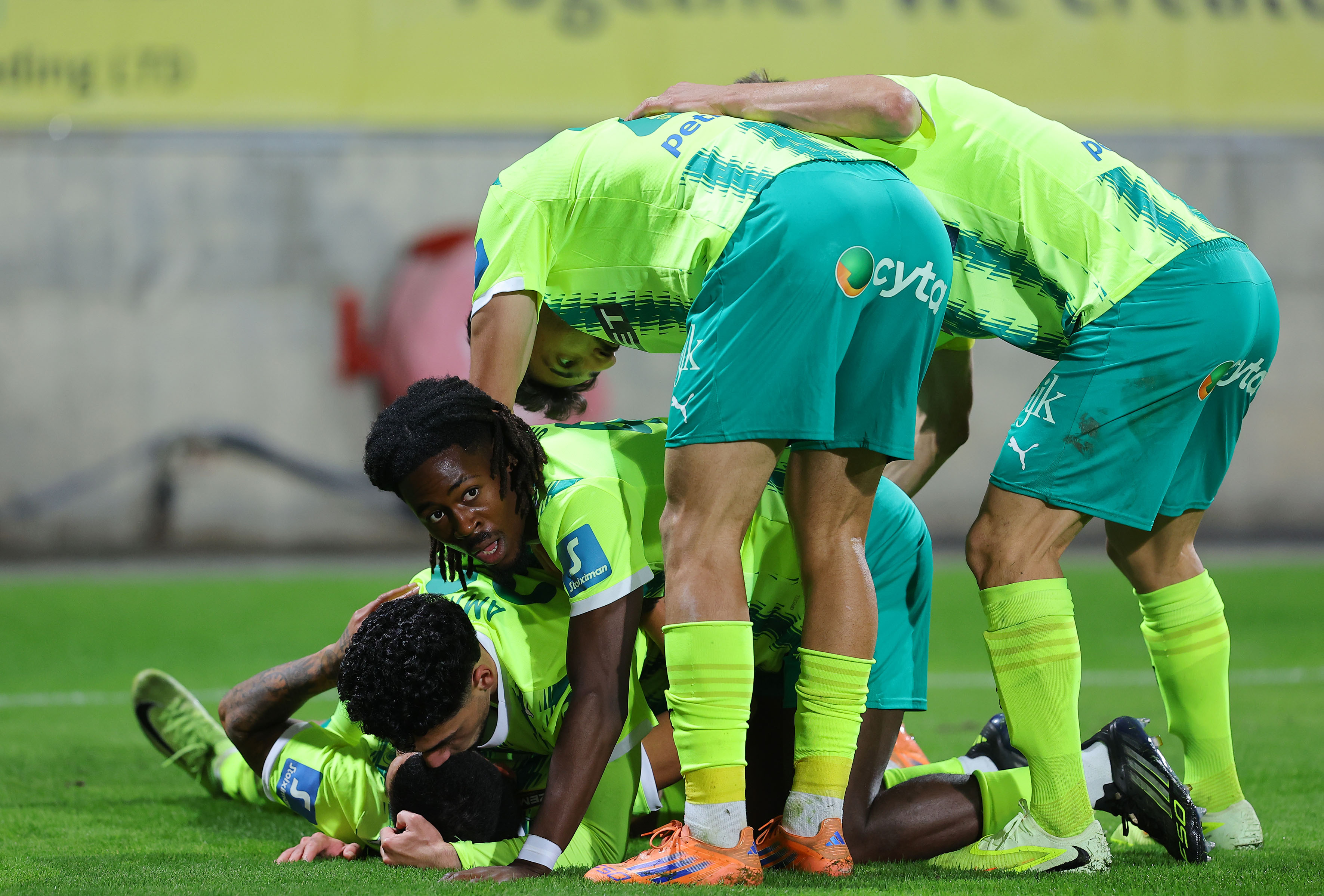 ΑΕΚ-Ομόνοια 1-1