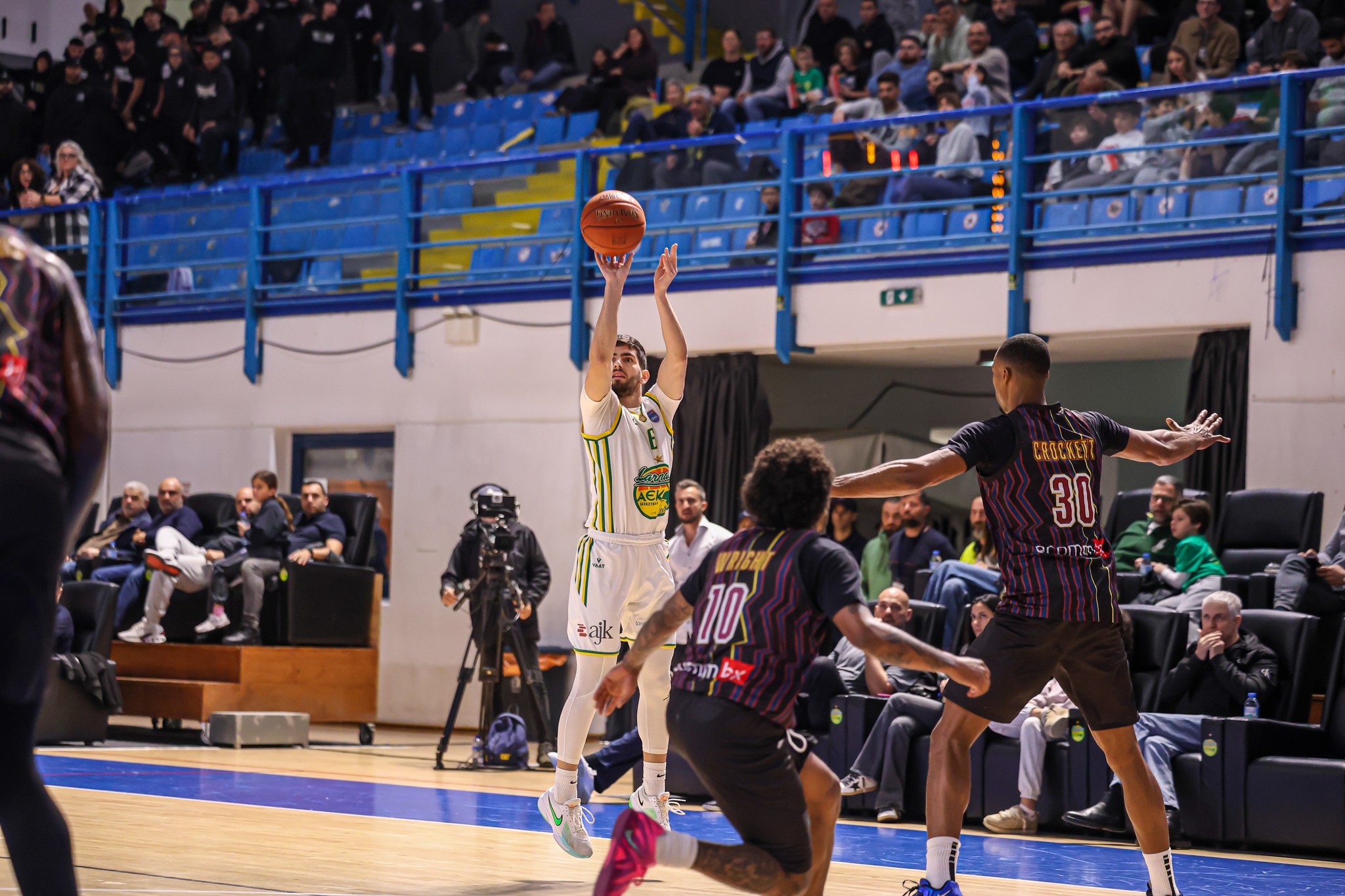 Πετρολίνα ΑΕΚ-Κεραυνός 97-72  