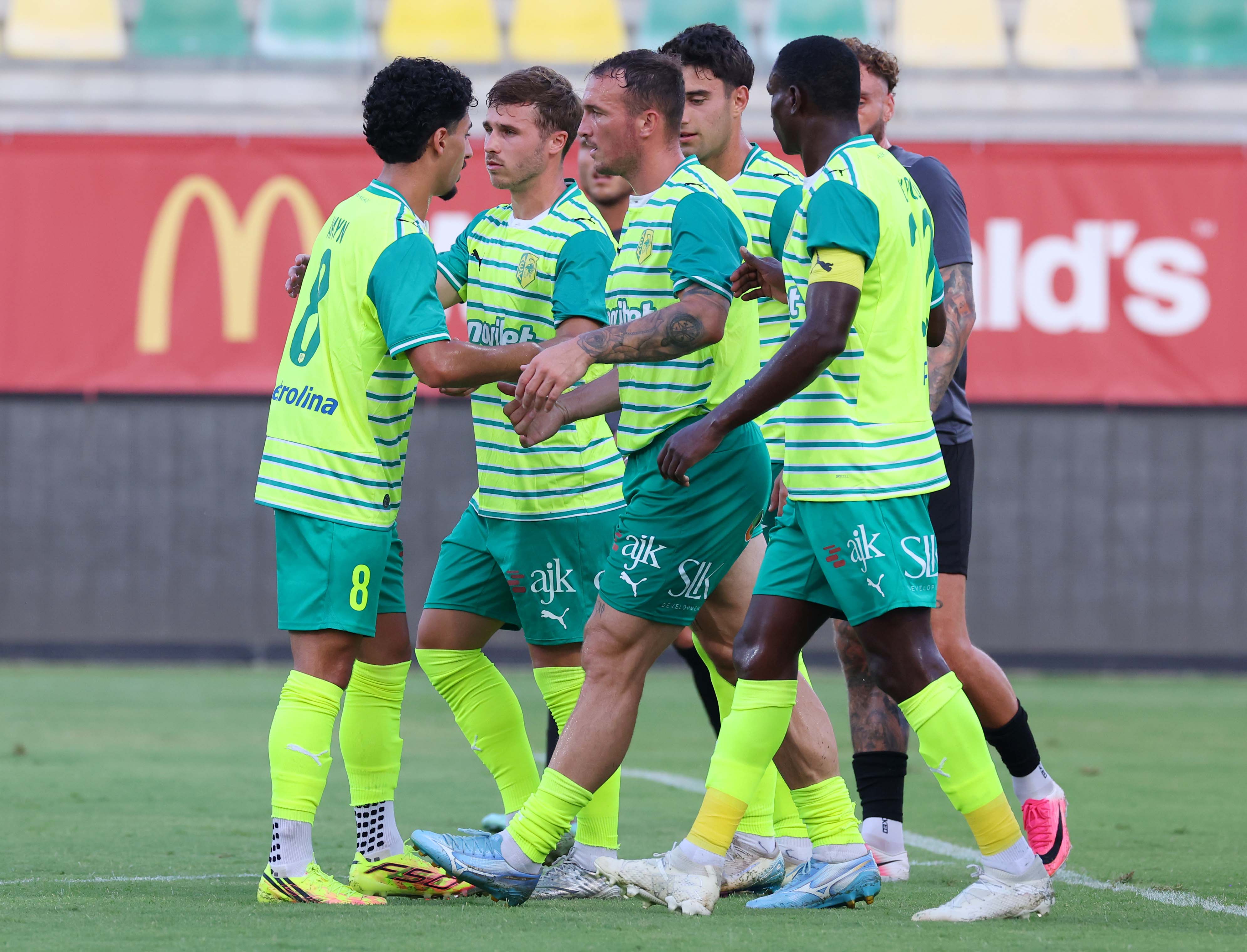 AEK-Καρμιώτισσα 3-0