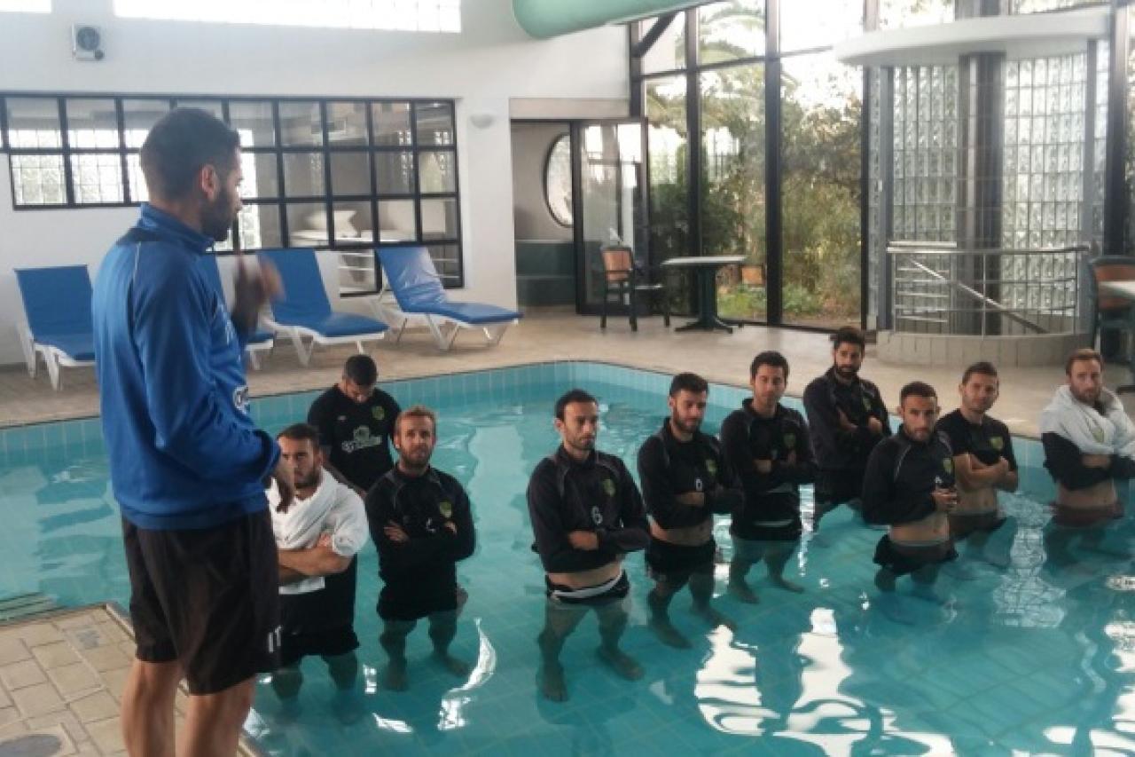 Πρωινή προπόνηση σε δύο γκρουπ