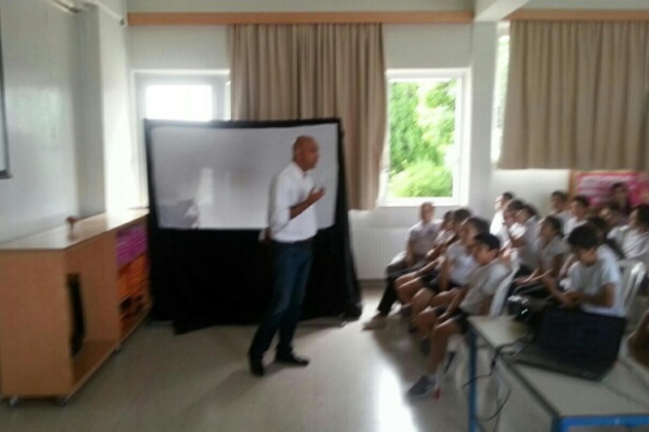 Επίσκεψη στο Δημοτικό Καλού Χωριού (οι προπονήσεις των Grassroots)
