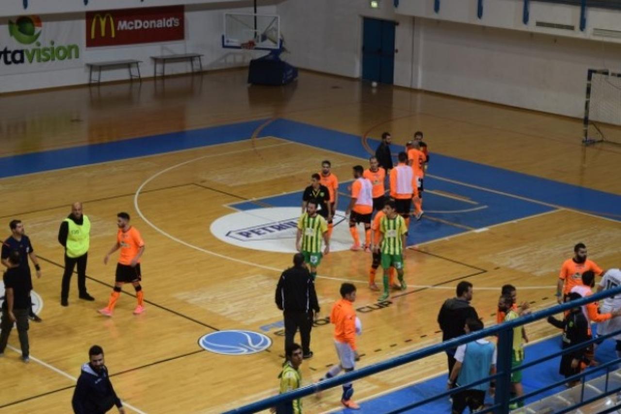 AEK FUTSAL: Εντός έδρας ήττα από ΑΠΟΕΛ AEK FUTSAL: Εντός έδρας ήττα από ΑΠΟΕΛ