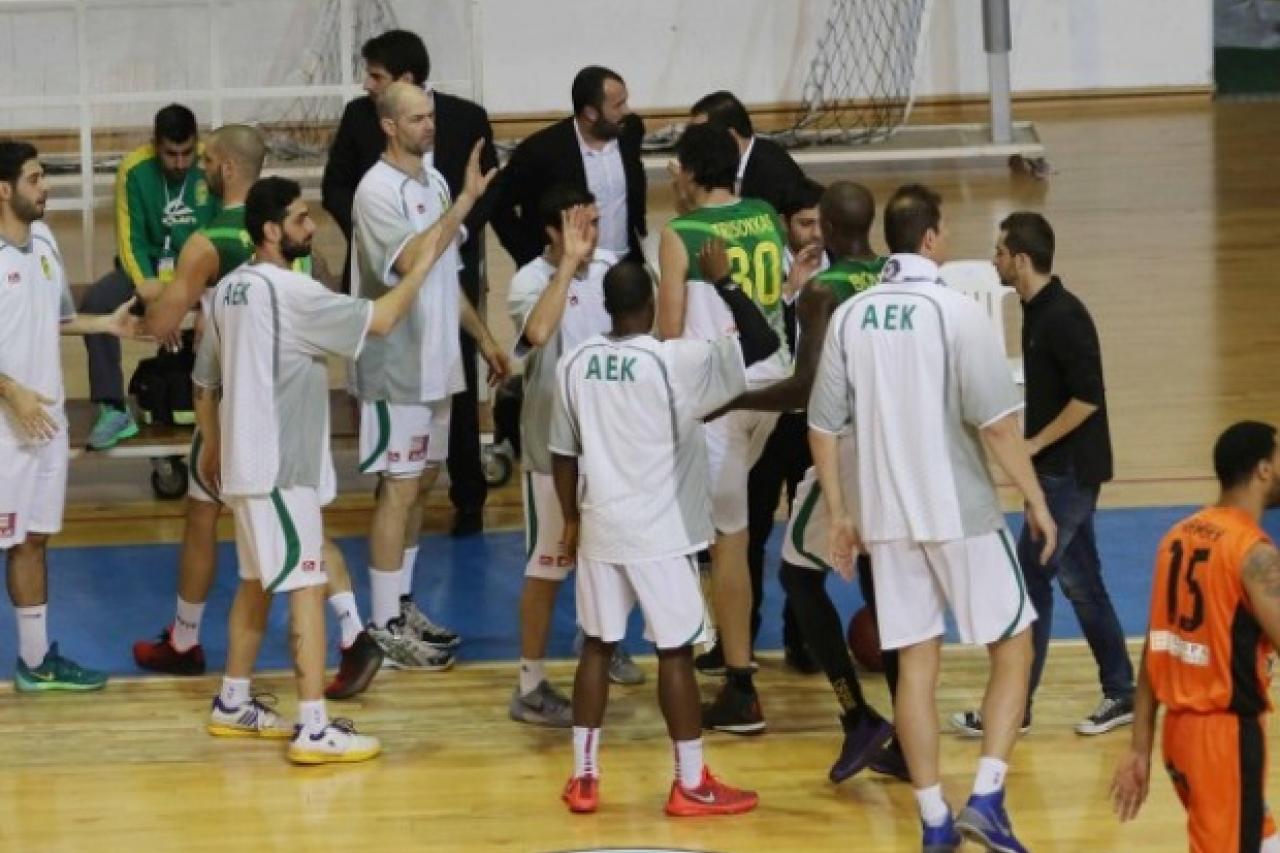Πετρολίνα ΑΕΚ: Με το δεξί στην Β' Φάση, νίκησε το ΑΠΟΕΛ