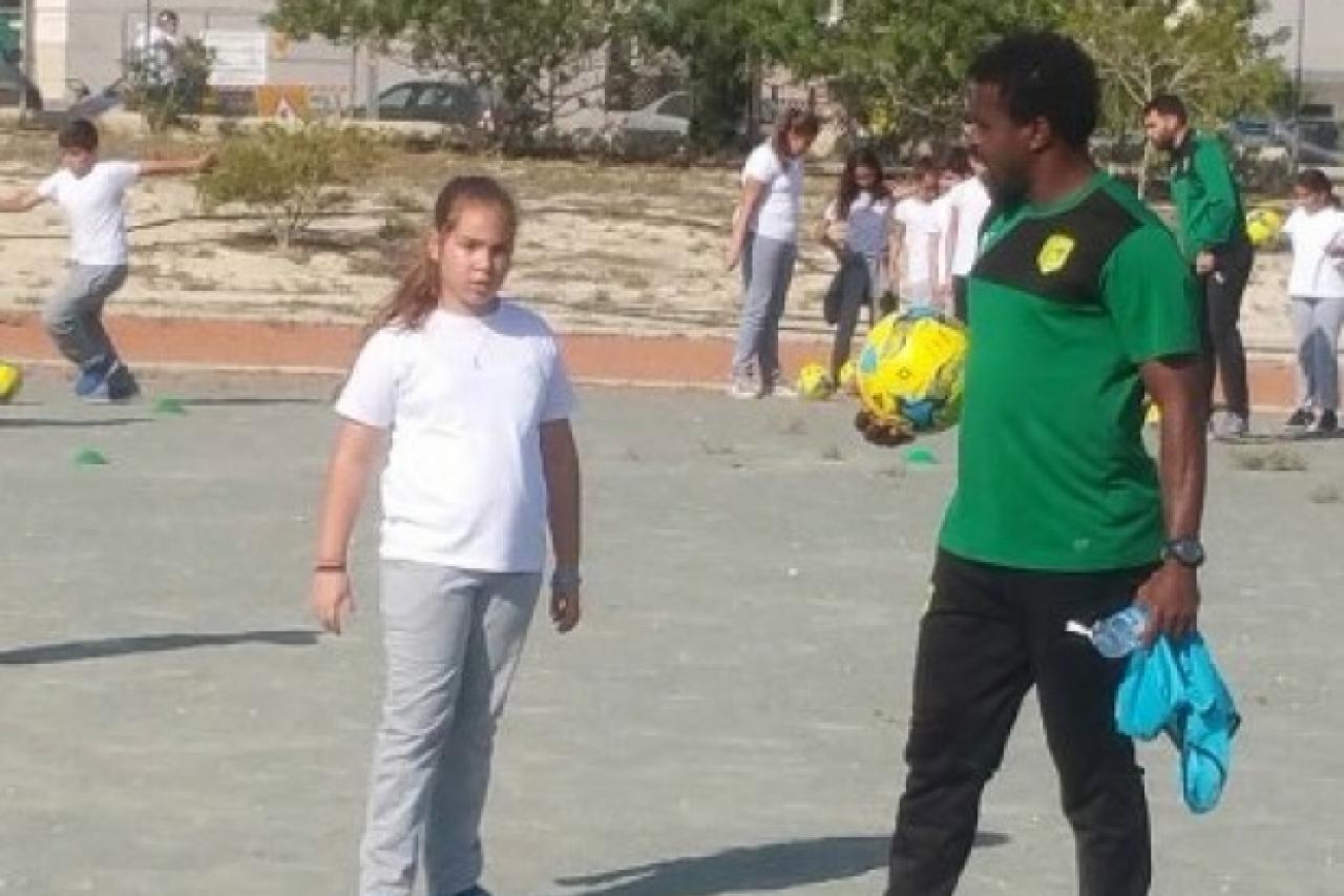 Ακαδημία ΑΕΚ: Επίσκεψη και προπόνηση στο Δημοτικό Καθαρής