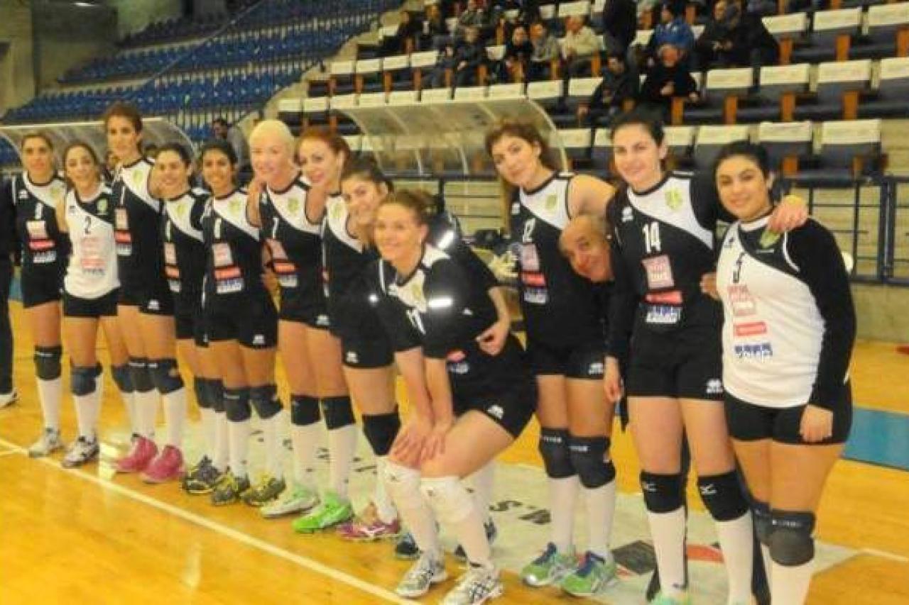 Τεράστια νίκη στην έδρα του Απόλλωνα